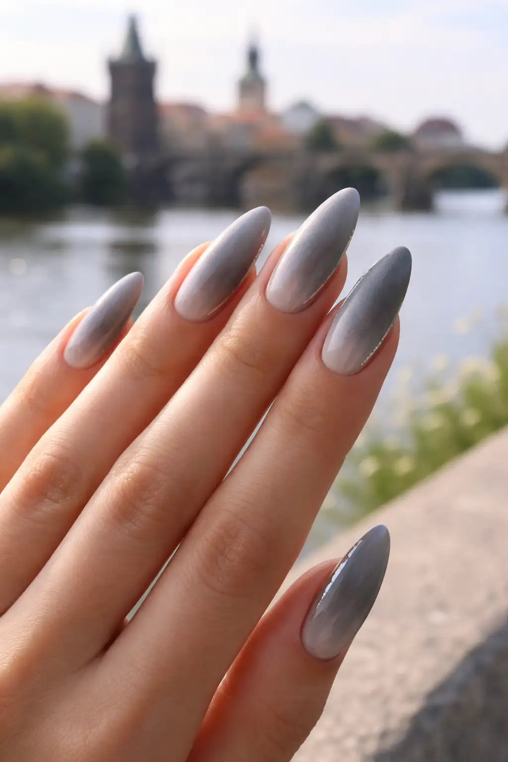 Vltava Summer Grey